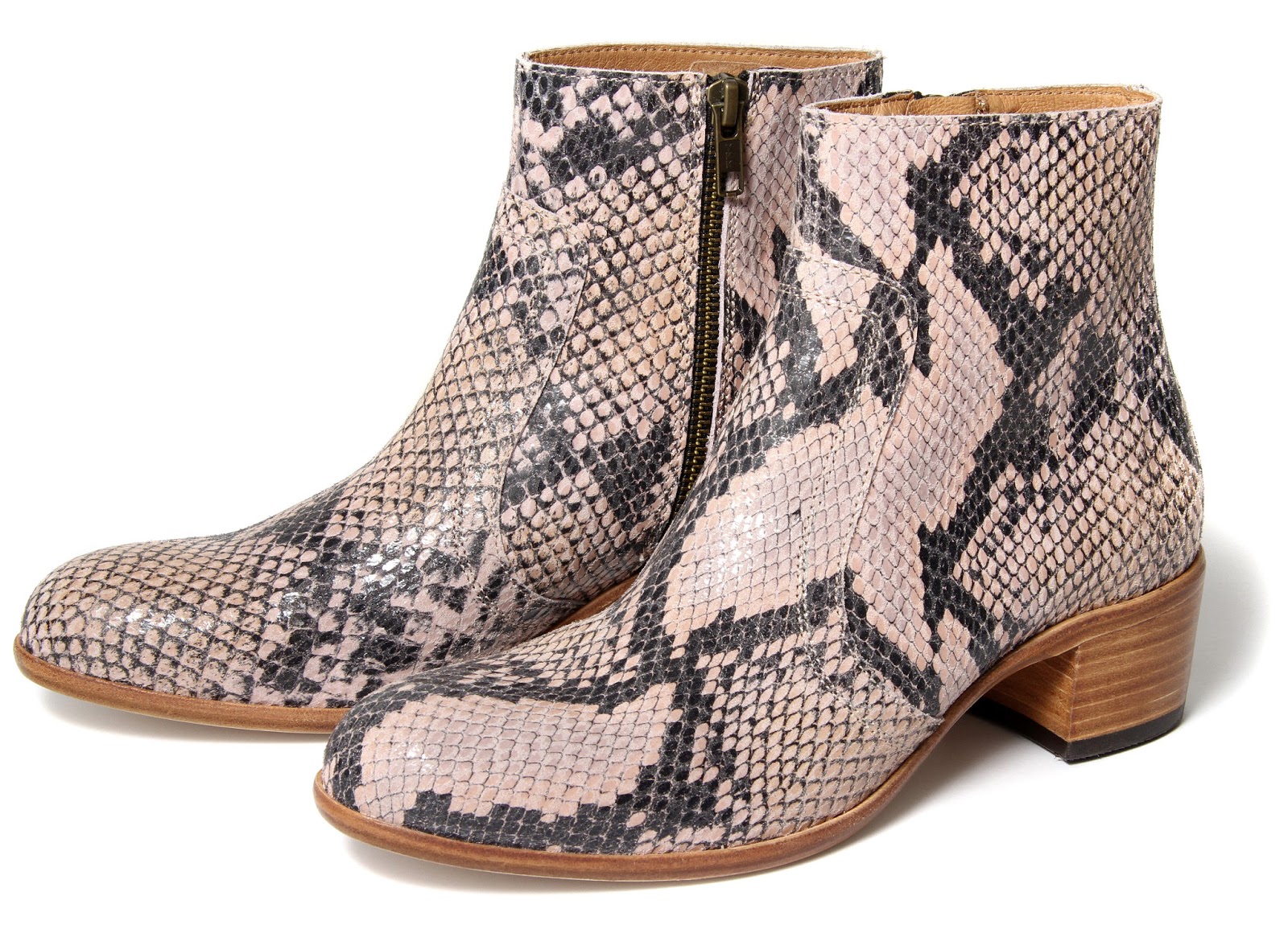 Snake Print Shoe Obsession — That’s Not My Age